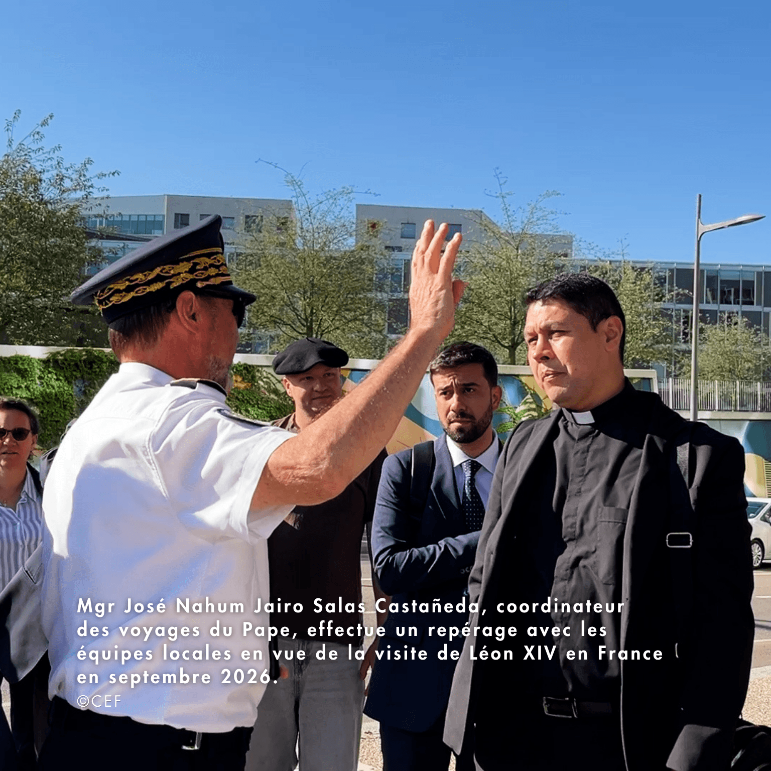 Équipes du Vatican, représentants de l'État et organisateurs locaux en visite de préparation des sites qui accueilleront le pape Léon XIV à Paris, Saint-Denis, Lourdes et Metz