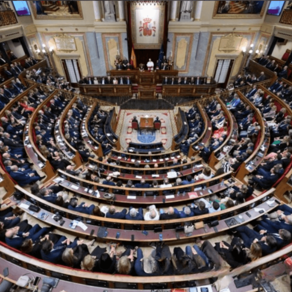 photographie d'un hémicycle