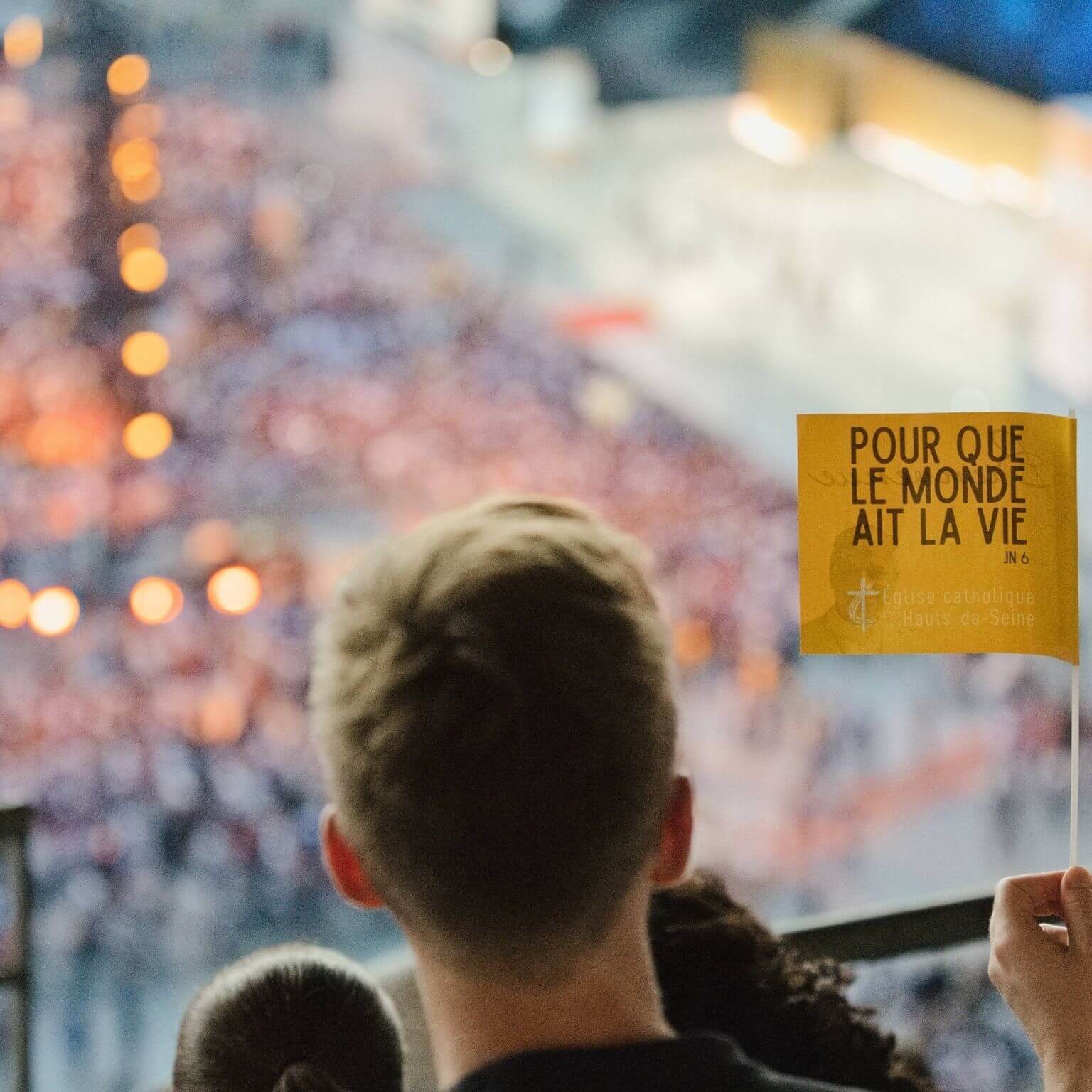 Jeune au stade de france